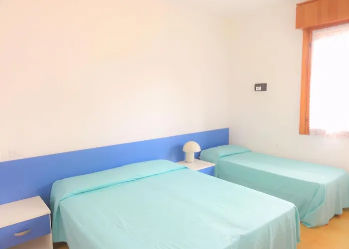 Апартаменты Cozy Flat In A With Garden *