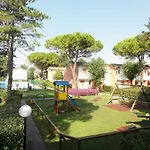 Apartment Cozy Flat In A With Garden Bibione